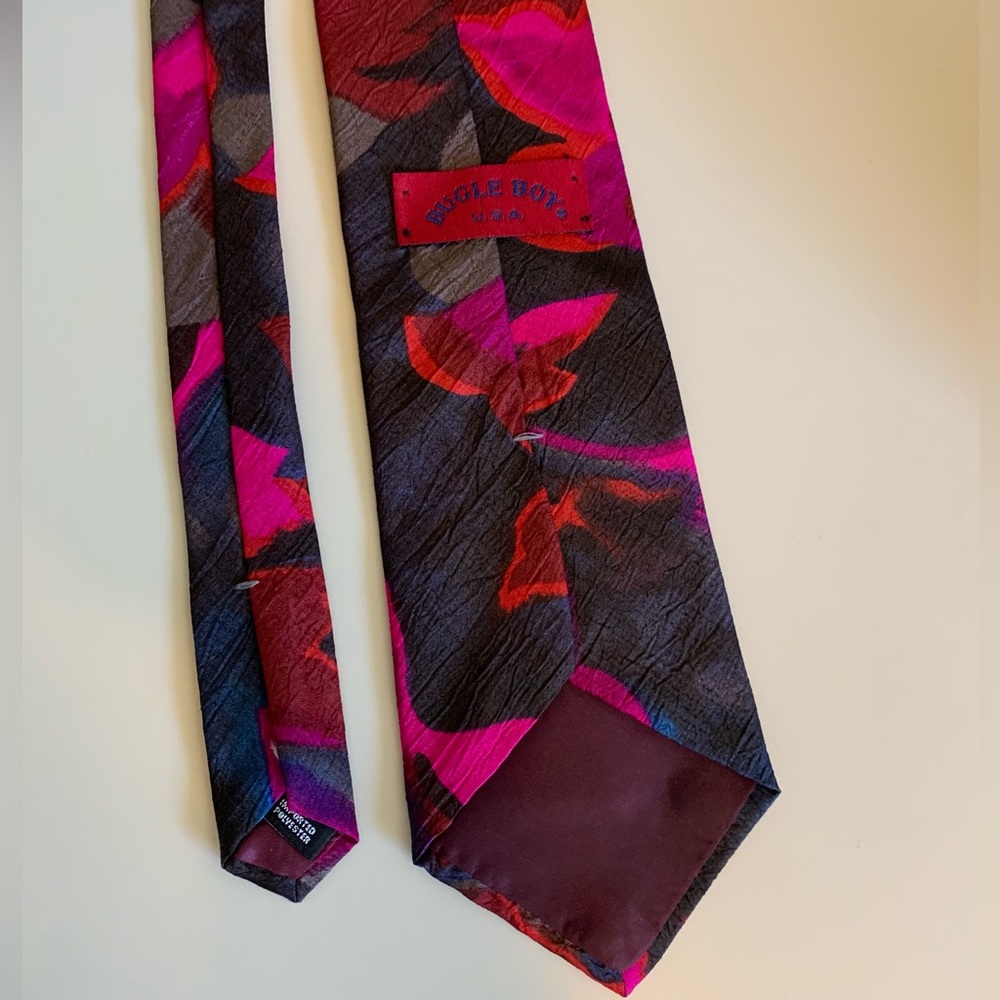Vintage Bugle Boy early 90’s tie